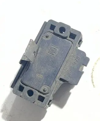 Opel Astra G Air pressure sensor 90413500