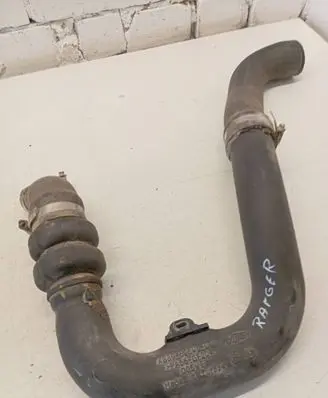 Intercooler hose/pipe