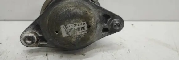 Mercedes-Benz S W221 Engine mount bracket A2212400817