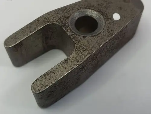 Mercedes-Benz E W211 Fuel Injector clamp holder