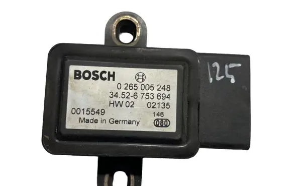 BMW 5 E39 ESP acceleration yaw rate sensor 6753694 34526753694 0265005248