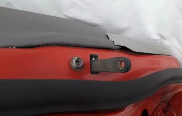Mitsubishi Lancer Rear door check strap stopper