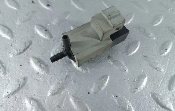 KIA Optima Turbo solenoid valve 3512027050