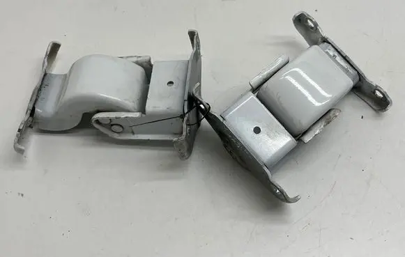 Opel Vivaro Loading door hinge set 93458938 94007R