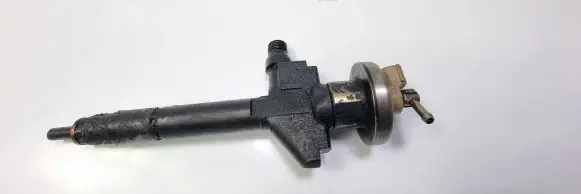 Mazda 6 Fuel injector