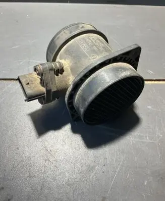 Volvo XC70 Mass air flow meter 0280218045 9470640