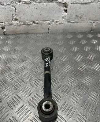 KIA Sorento Rear control arm