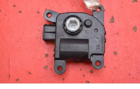 Hyundai Kona I Air flap motor/actuator H400730881