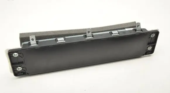 Volvo XC90 Knee airbag P031351335