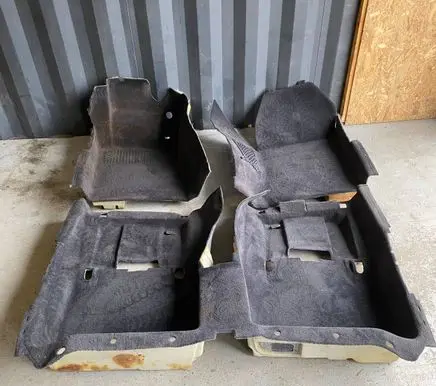 Mercedes-Benz E W210 Car floor mat set 2106801640 A2106800140 2106800140