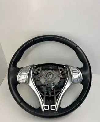 Nissan Navara D23 Steering wheel