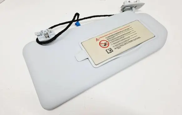 Peugeot 508 RXH Sun visor