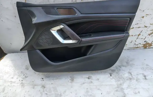 Peugeot 308 Front door card panel trim 