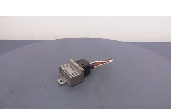 Renault Trafic II (X83) Other relay 7700115078