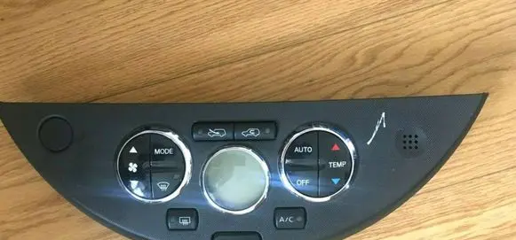Nissan Note (E11) Climate control unit 275009U01A 69450027