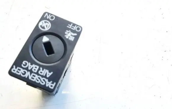 Cupra Born Passenger airbag on/off switch 5q0919237