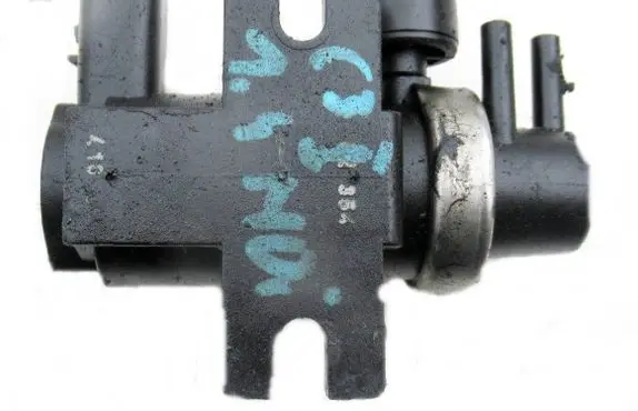 Citroen C3 Valve vacuum 