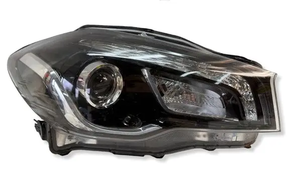 Suzuki SX4 S-Cross Headlight/headlamp 10018738