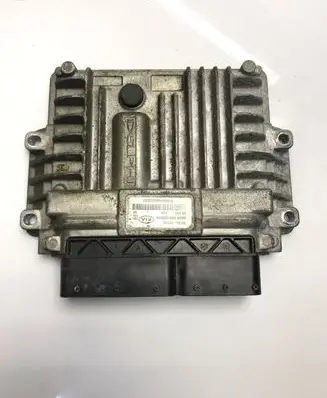 KIA Carnival Engine control unit/module 391044X910 28073401