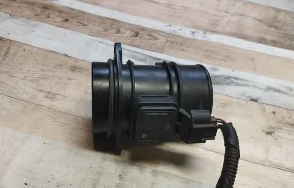 Peugeot 407 Mass air flow meter 8200358901B
