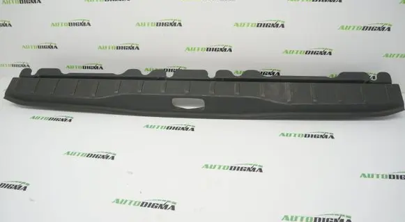 Peugeot 5008 Other trunk/boot trim element 9687389077