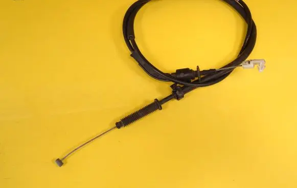 Peugeot 206 Throttle cable 9637547180