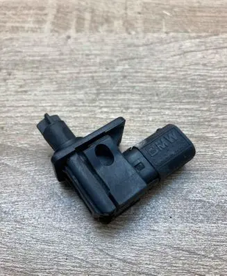 BMW 3 E46 Bonnet alarm switch sensor 8352229 USED