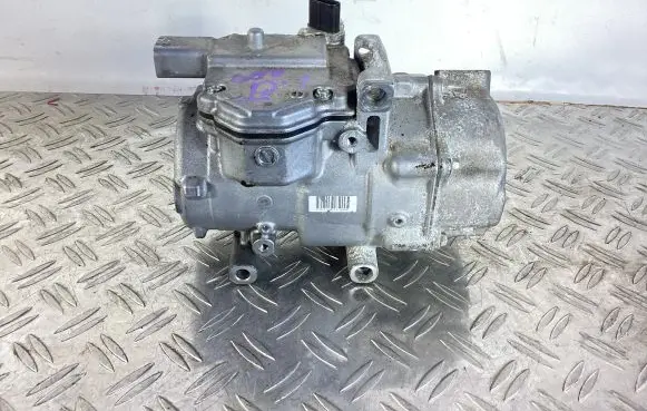 Lexus CT 200H Air conditioning (A/C) compressor (pump) 0422000401