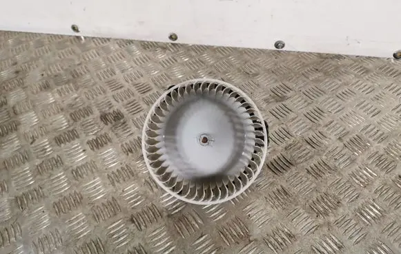 Subaru Forester SJ Heater fan/blower 8727005630