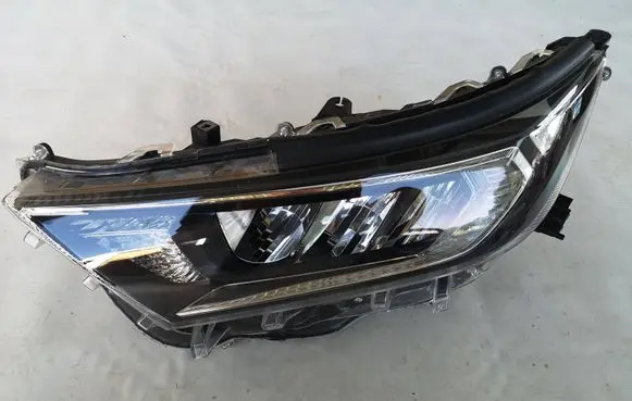 Toyota RAV 4 (XA50) Headlight/headlamp