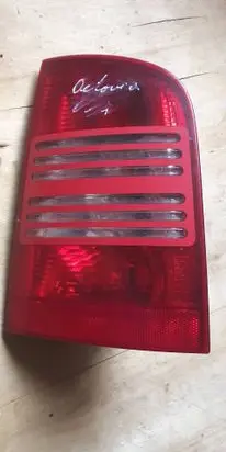 Skoda Octavia Mk1 (1U) Rear/tail lights 1U9945112B 1U9945096B