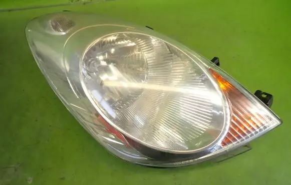 Nissan Note (E11) Headlight/headlamp 20-B039