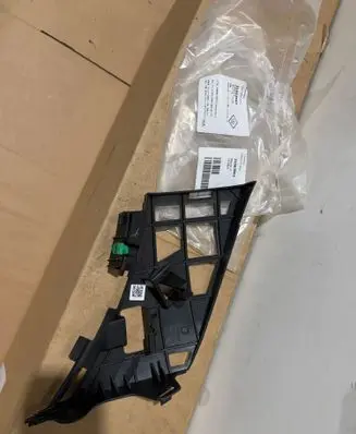 Polestar 2 Front bumper mounting bracket 31663663