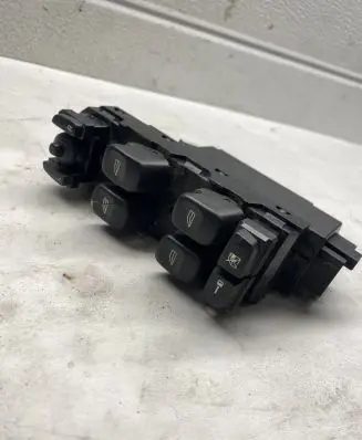 Volvo V70 Electric window control switch 30773895