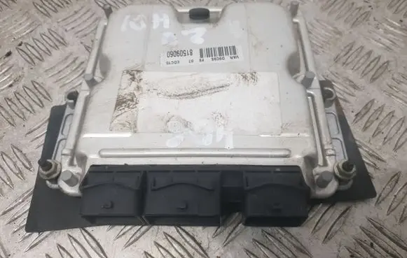 Volkswagen PASSAT B6 Engine control unit/module 0281010842 9645188580