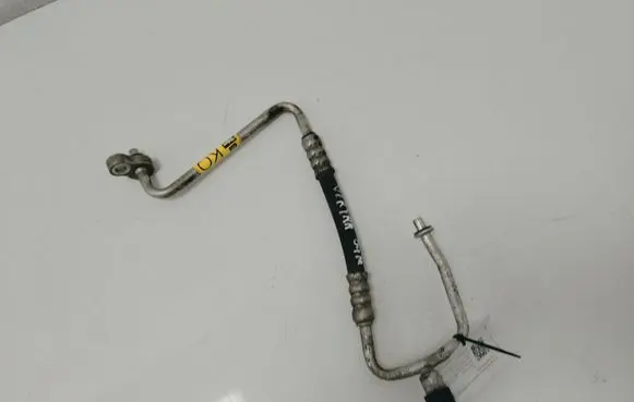 Opel Vectra C Air conditioning (A/C) pipe/hose 24402625