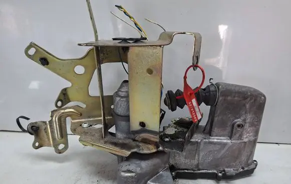 Citroen C3 Clutch slave cylinder S27612662 3981000089