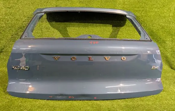 Volvo XC40 Truck tailgate 