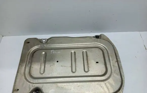 Volkswagen Polo VI Heat shield in engine bay 2D08252298