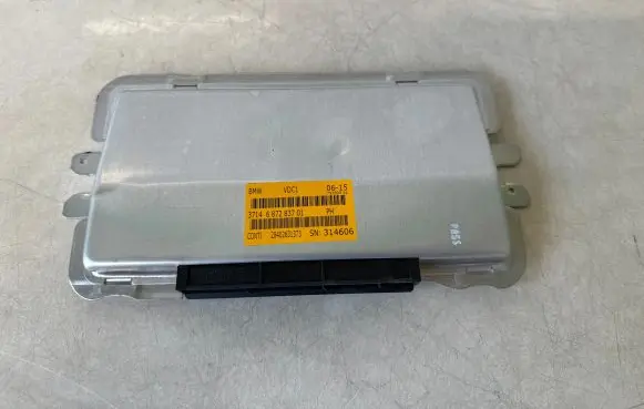 BMW 4 F32 F33 Suspension control unit/module 6872837