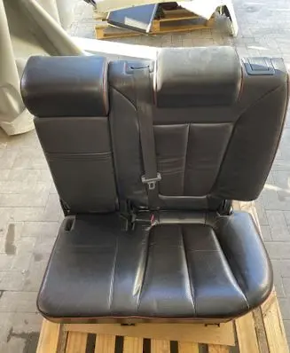 Hyundai Santa Fe Second row seats 