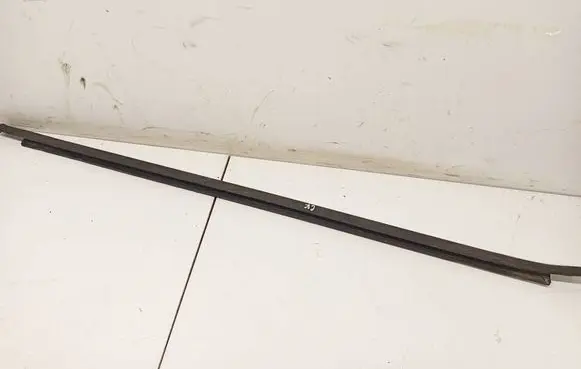Ford Mondeo MK IV Rear door glass trim molding 