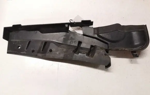Ford C-MAX I Fender mounting bracket 3M51R02477A D2L4A