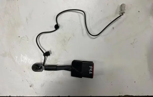 BMW X1 F48 F49 Front seatbelt buckle 7313299