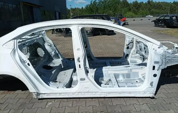 Toyota Corolla E210 E21 Sill