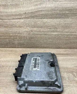 Audi A6 S6 C5 4B Engine control unit/module 038906018DG 0281001808