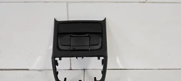 Audi A4 S4 B8 8K Rear air vent grill 8K0864376