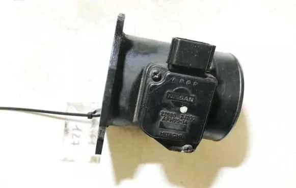 Nissan Primera Mass air flow meter 226802j200