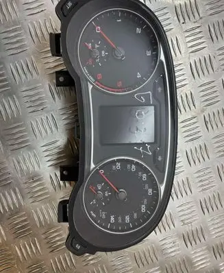 Audi A1 Speedometer (instrument cluster) 8X0920980D