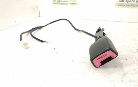 Subaru Legacy Front seatbelt buckle B-480 E034501